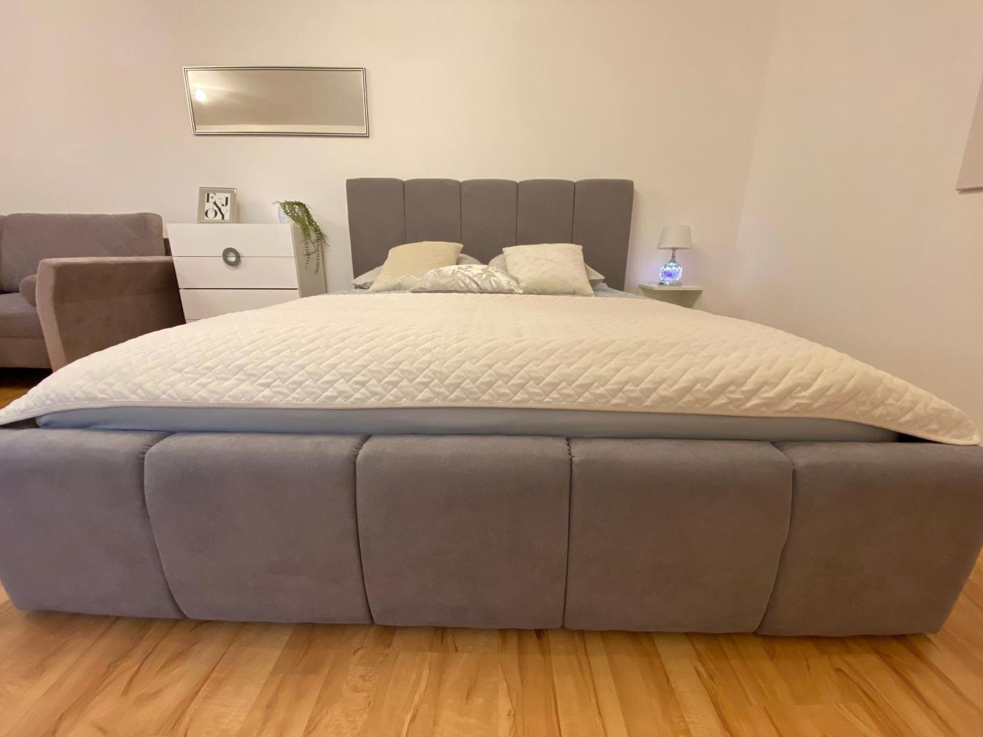 Apartament Rodzinny Z Ogrodem Těšín Exteriér fotografie